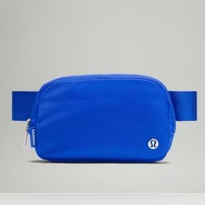 NWT Lululemon 1L Belt Bag Cerulean Blue Bag